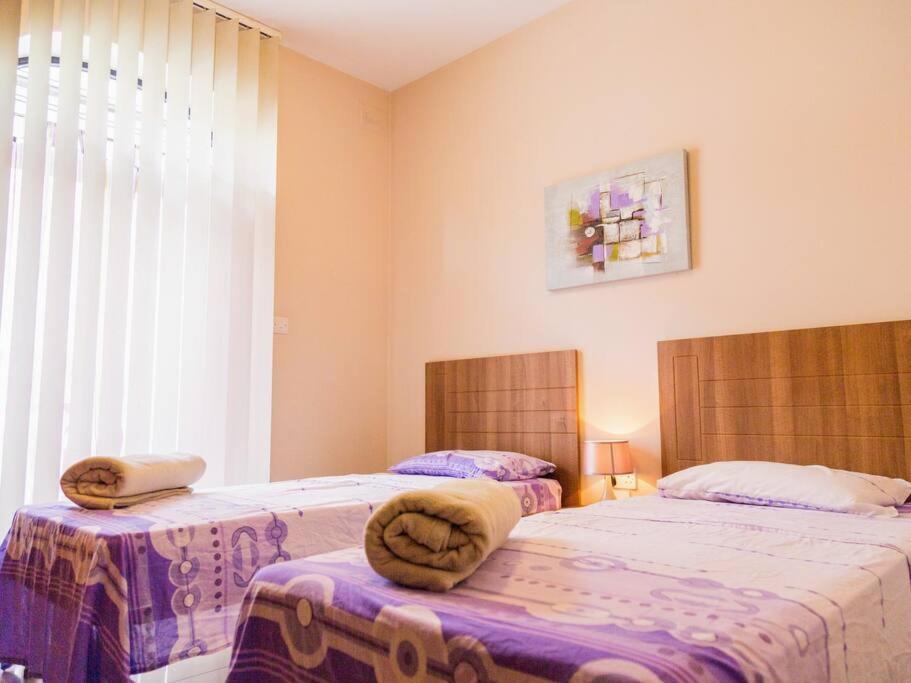 Sea Views Apartment-Wifi-Sleep 5 Marsaskala Eksteriør bilde