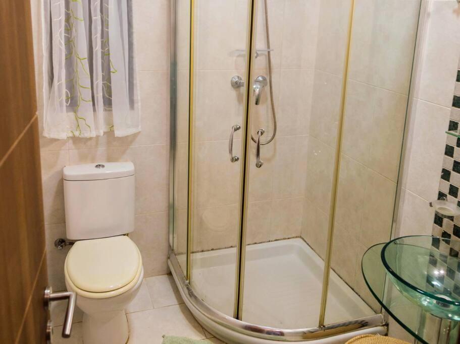 Sea Views Apartment-Wifi-Sleep 5 Marsaskala Eksteriør bilde